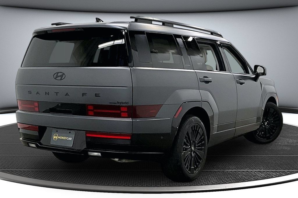 Used 2025 Hyundai Santa Fe Calligraphy AWD/4WD image 6
