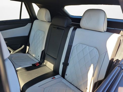 Certified 2025 Volkswagen Atlas Cross Sport SEL Premium R-Line image 12