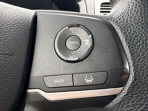 Used 2018 Honda Odyssey EX image 34