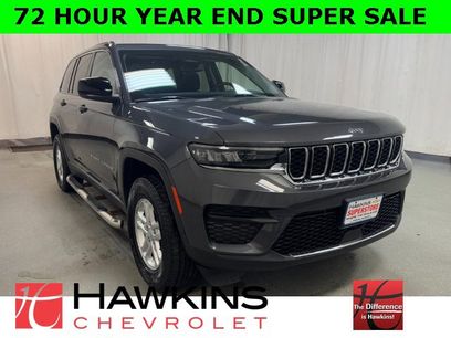 Used 2023 Jeep Grand Cherokee Laredo w/ Luxury Tech Group I