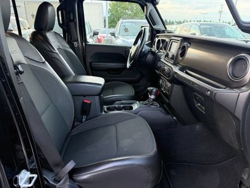 Used 2020 Jeep Wrangler Unlimited Sport AWD/4WD image 24