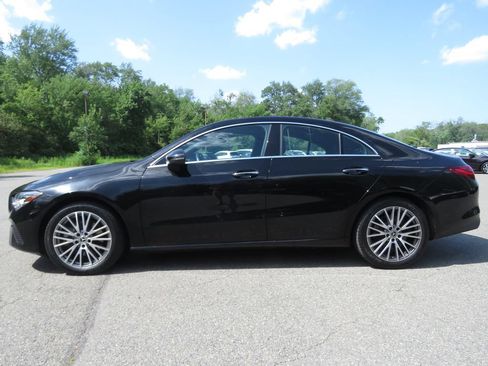 Used 2025 Mercedes-Benz CLA 250 4MATIC image 8