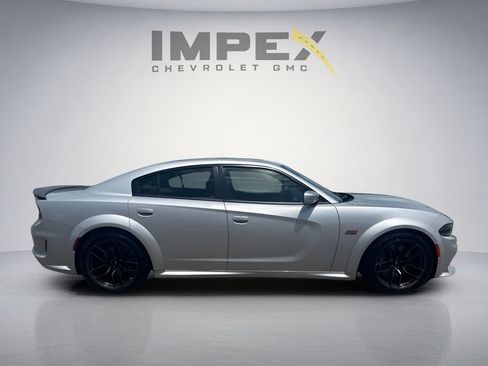 Used 2022 Dodge Charger Scat Pack RWD image 6
