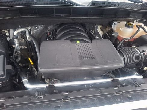 Used 2025 GMC Sierra 1500 SLT RWD image 28