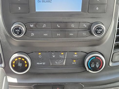 Used 2025 Ford Transit 250 Low Roof w/ Exterior Upgrade Package RWD image 29