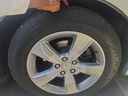 Used 2019 Honda Odyssey EX-L image 18