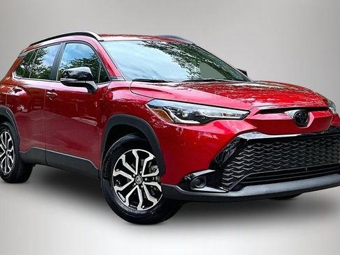 Used 2025 Toyota Corolla Cross AWD Hybrid image 2