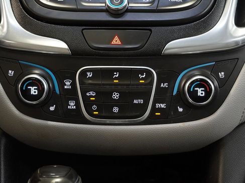 Used 2020 Chevrolet Equinox Premier AWD/4WD image 23