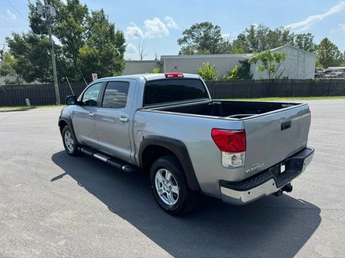 Used 2011 Toyota Tundra Limited AWD/4WD image 9