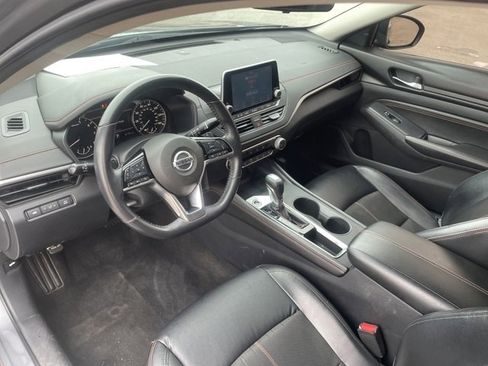 Used 2020 Nissan Altima 2.5 SR image 25