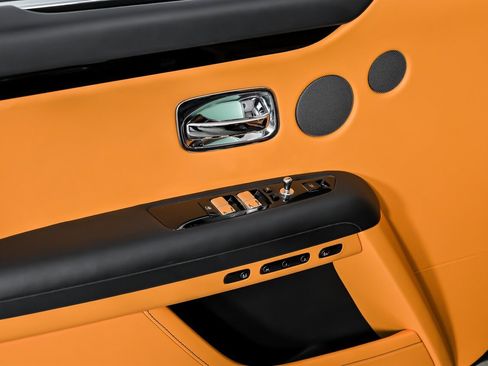 Used 2022 Rolls-Royce Ghost image 18