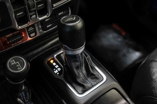 Used 2020 Jeep Gladiator Rubicon AWD/4WD image 25