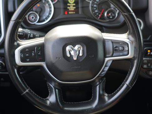 Used 2019 RAM 1500 Big Horn AWD/4WD image 24