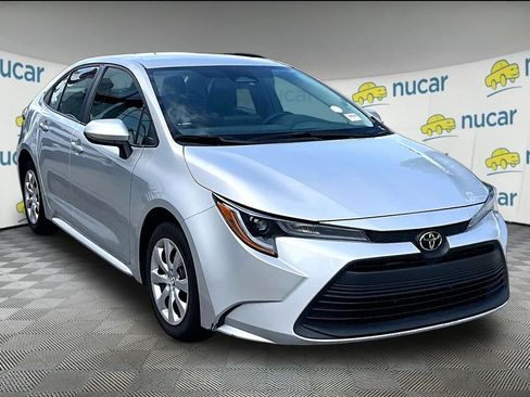 Used 2024 Toyota Corolla LE FWD image 1