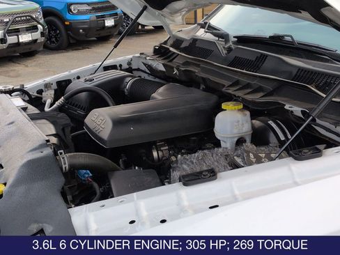 Used 2018 RAM 1500 Big Horn image 25