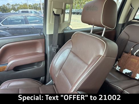 Used 2018 Chevrolet Silverado 1500 High Country AWD/4WD image 11