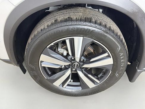 Used 2023 Nissan Rogue SL w/ SL Premium Package AWD/4WD image 21