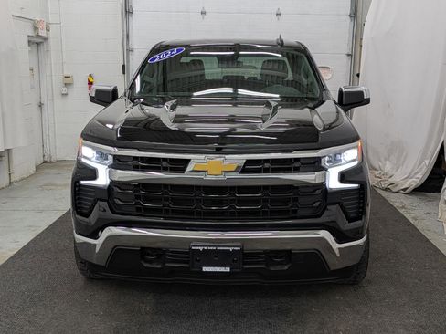 Used 2024 Chevrolet Silverado 1500 LT image 15
