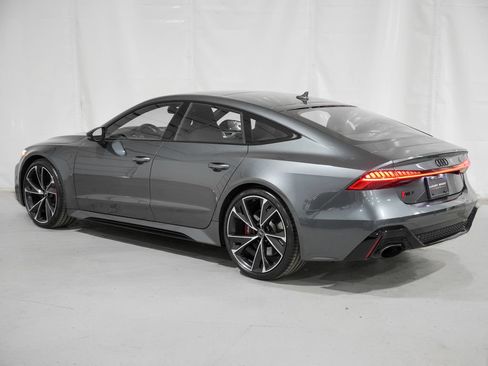 Used 2023 Audi RS 7 Sportback w/ Black Optic Package AWD/4WD image 3