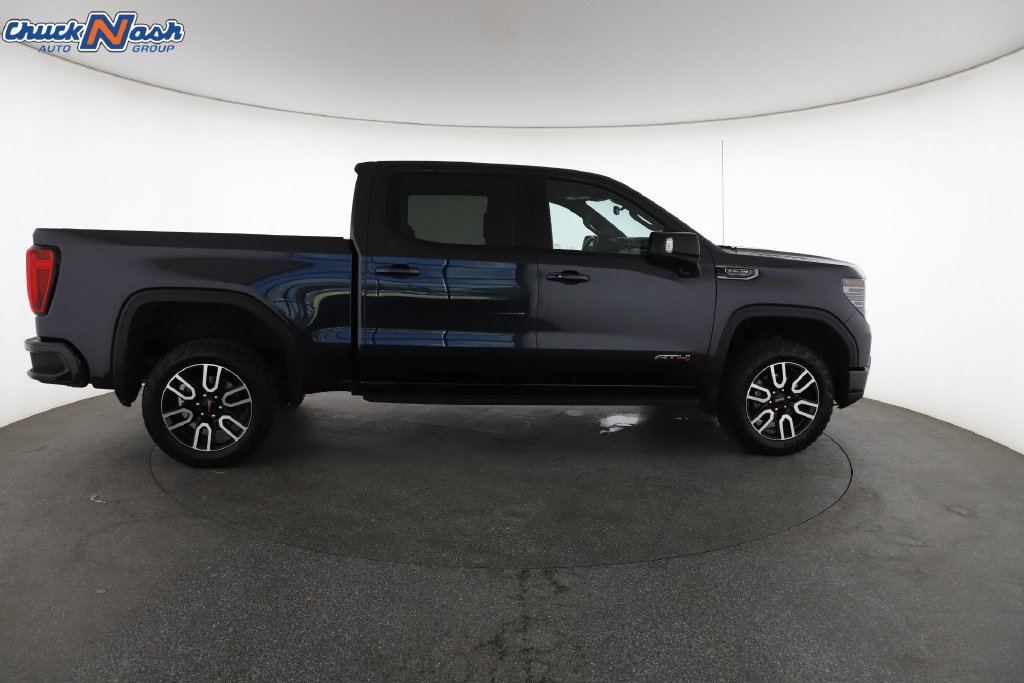 Used 2024 GMC Sierra 1500 AT4 w/ Technology Package AWD/4WD image 14