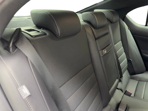 Used 2024 Lexus IS 500 image 40