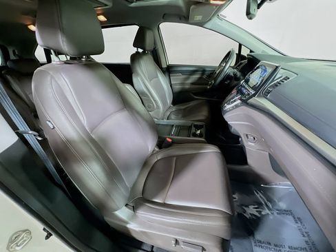 Used 2018 Honda Odyssey Touring image 28
