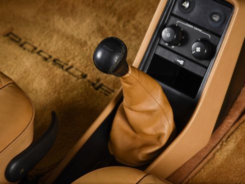 Used 1989 Porsche 911 Carrera image 25