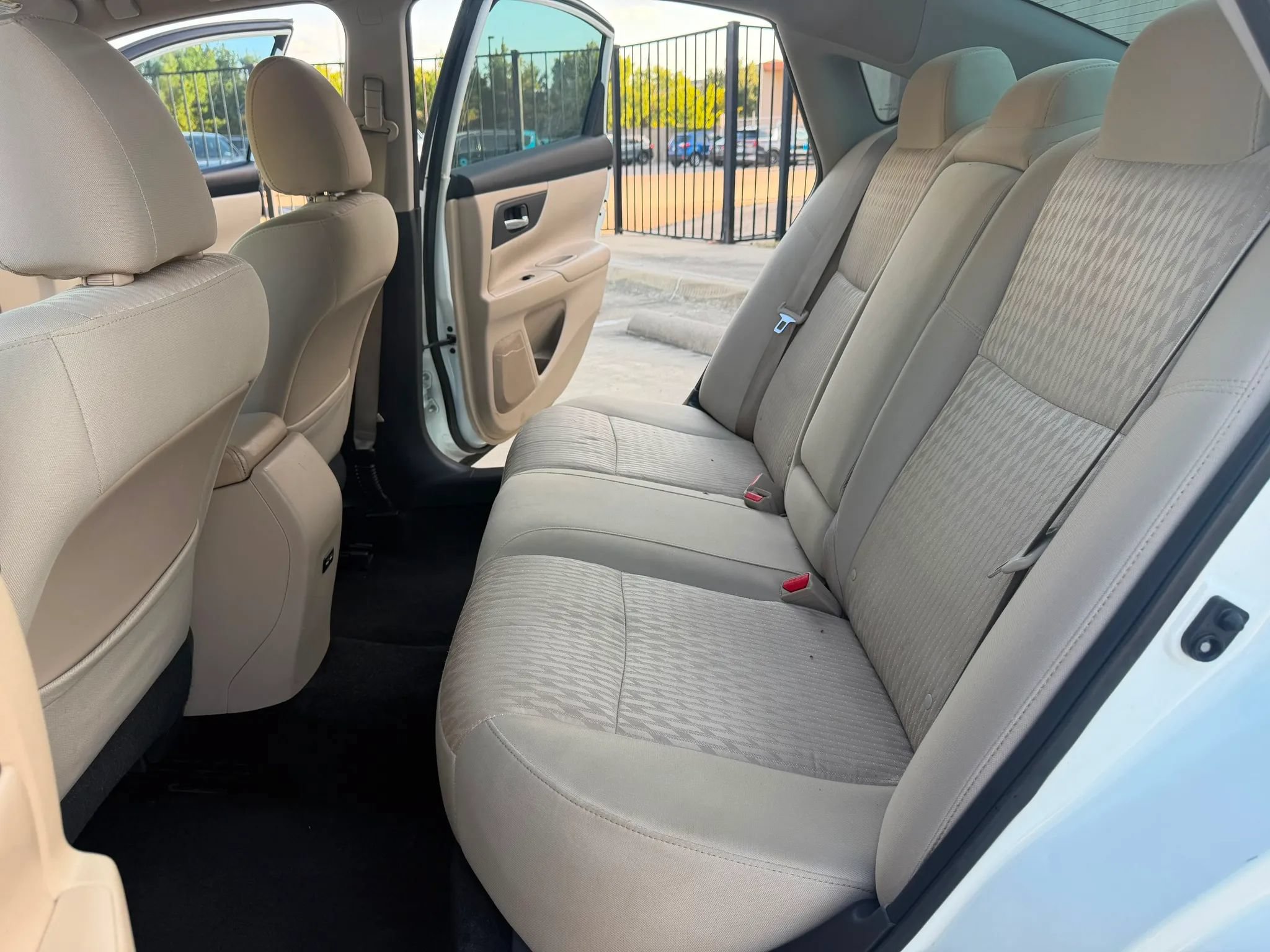 Used 2017 Nissan Altima 2.5 S w/ Power Driver Seat Package FWD image 18