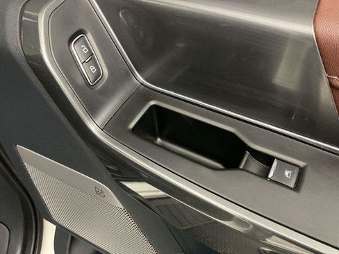 Used 2022 Ford F150 Lariat AWD/4WD image 26