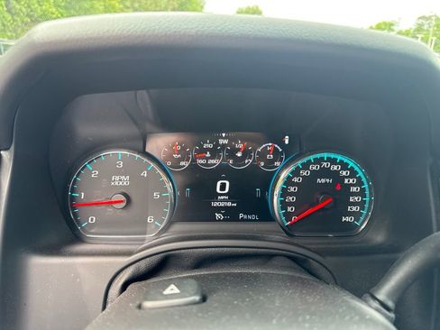Used 2017 Chevrolet Tahoe LT AWD/4WD image 10
