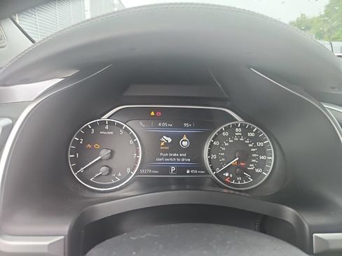 Used 2019 Nissan Murano SL w/ Cargo Package FWD image 14