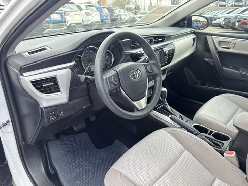 Used 2016 Toyota Corolla LE image 22