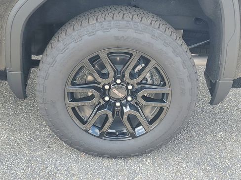 Used 2026 GMC Sierra 1500 Elevation w/ X31 Off-Road Package AWD/4WD image 30