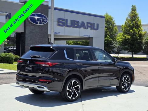 Used 2024 Mitsubishi Outlander SE Black Edition AWD/4WD image 5