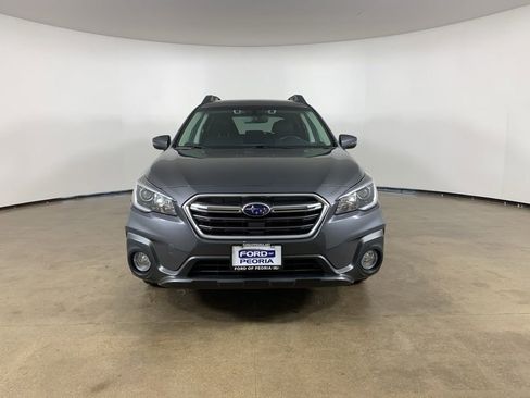 Used 2019 Subaru Outback 2.5i Premium image 3