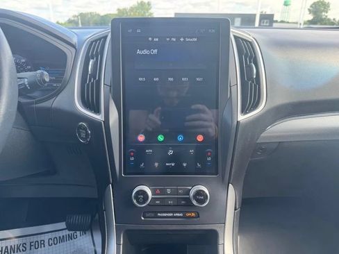 Used 2022 Ford Edge SEL AWD/4WD image 26