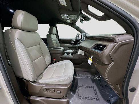 Used 2022 Chevrolet Tahoe LT image 30