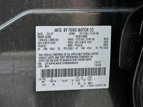 Used 2017 Ford Edge Titanium w/ Equipment Group 301A AWD/4WD image 12