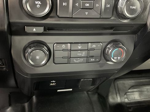 Used 2017 Ford F150 XL w/ Equipment Group 101A Mid image 17