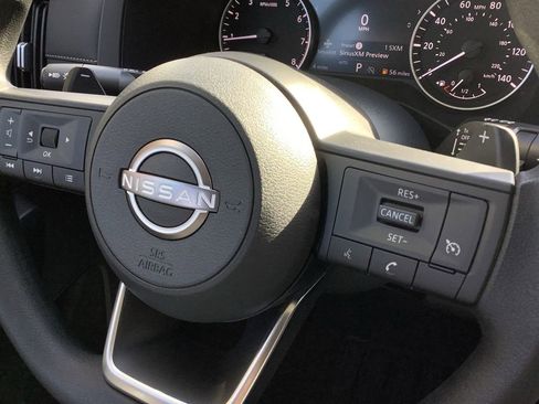 New 2025 Nissan Pathfinder S image 20