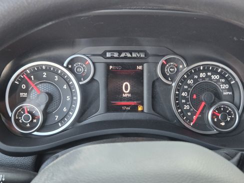 New 2027 RAM 2500 Tradesman AWD/4WD image 13