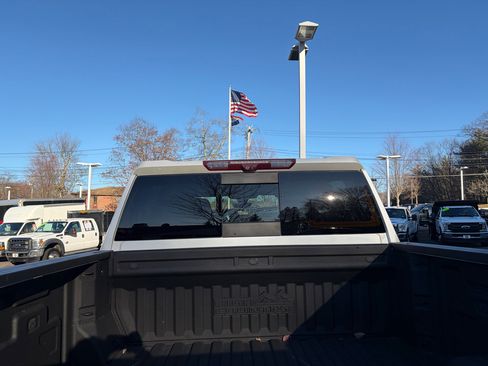 Used 2020 Chevrolet Silverado 2500 High Country w/ Z71 Off-Road Package image 14