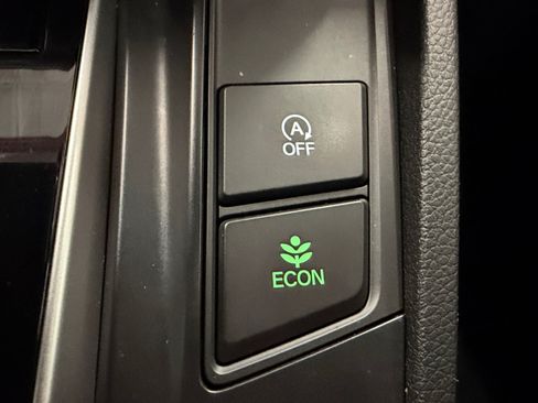 Used 2021 Honda CR-V Special Edition image 32