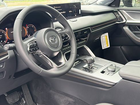 New 2026 MAZDA CX-70 3.3 Turbo w/ Premium Plus Pkg AWD/4WD image 9