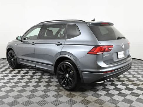 Used 2021 Volkswagen Tiguan SE R-Line image 8