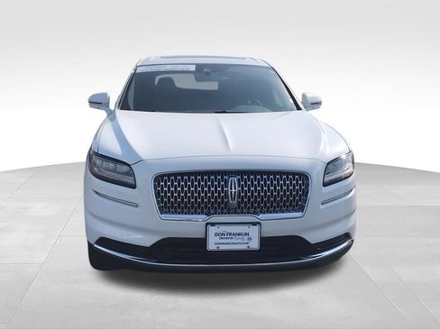 Used 2023 Lincoln Nautilus Reserve AWD/4WD image 4