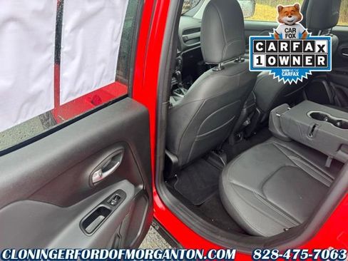 Used 2020 Jeep Renegade Limited w/ UConnect 8.4 Nav Group image 17