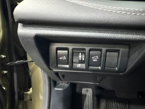 Used 2020 Subaru Outback Limited w/ Popular Package #2 AWD/4WD image 24