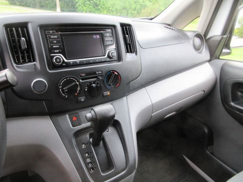 Used 2018 Nissan NV200 S w/ Cruise Control Package FWD image 34