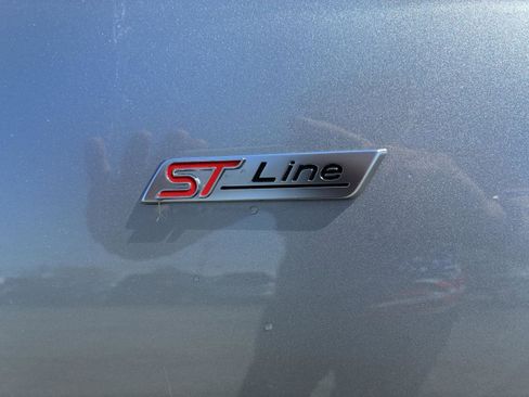 Used 2023 Ford Escape ST-Line AWD/4WD image 29